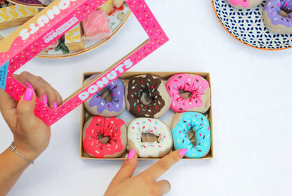 DONUTS | Gavesett med 6 Ulike Sokker – United Oddsocks